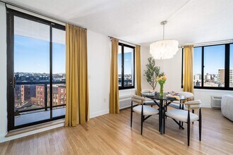 415 Newark St. in Hoboken, NJ - Building Photo - Building Photo