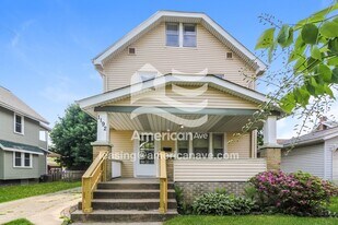 1192 Sherman St in Akron, OH - Building Photo