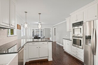 103 Harding Ave in Libertyville, IL - Building Photo - Building Photo