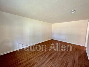 45 High Meadow Rd in Asheville, NC - Building Photo - Building Photo