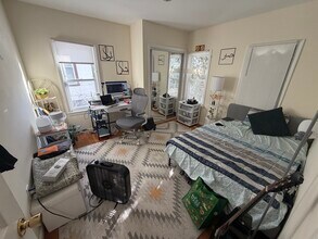 30 Linden St, Unit 30 in Boston, MA - Foto de edificio - Building Photo