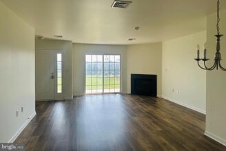 119 Hawk Ct in Hummelstown, PA - Building Photo - Building Photo