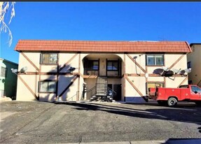 6936 Kepler Dr in Las Vegas, NV - Building Photo