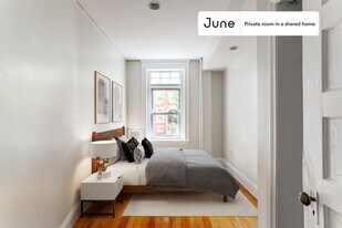 10 Strathmore Rd, Unit #3 in Brookline, MA - Building Photo