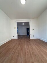 79 W 52nd St in Bayonne, NJ - Building Photo - Building Photo