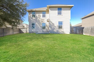 4730 War Horse Dr in San Antonio, TX - Building Photo - Building Photo