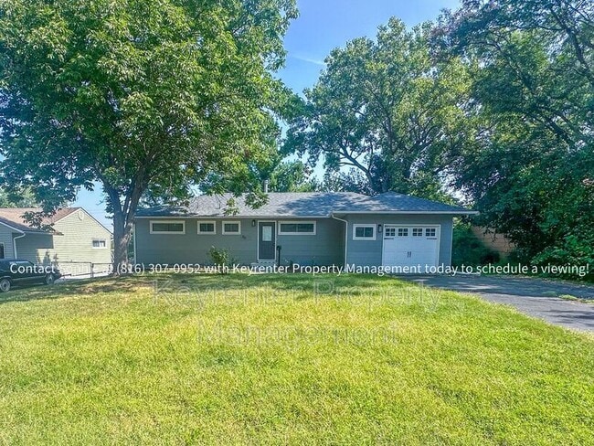 property at 211 SW McClendon Dr