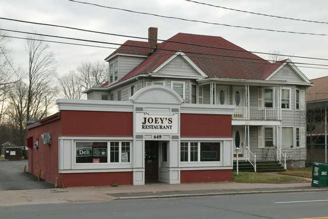 643-645 Burnside Ave in East Hartford, CT - Building Photo - Building Photo