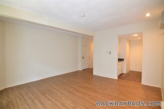 60 St Germain St in Boston, MA - Building Photo - Building Photo