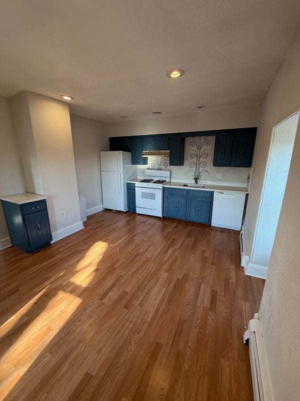 1209 Lincoln Ave in Prospect Park, PA - Foto de edificio - Building Photo