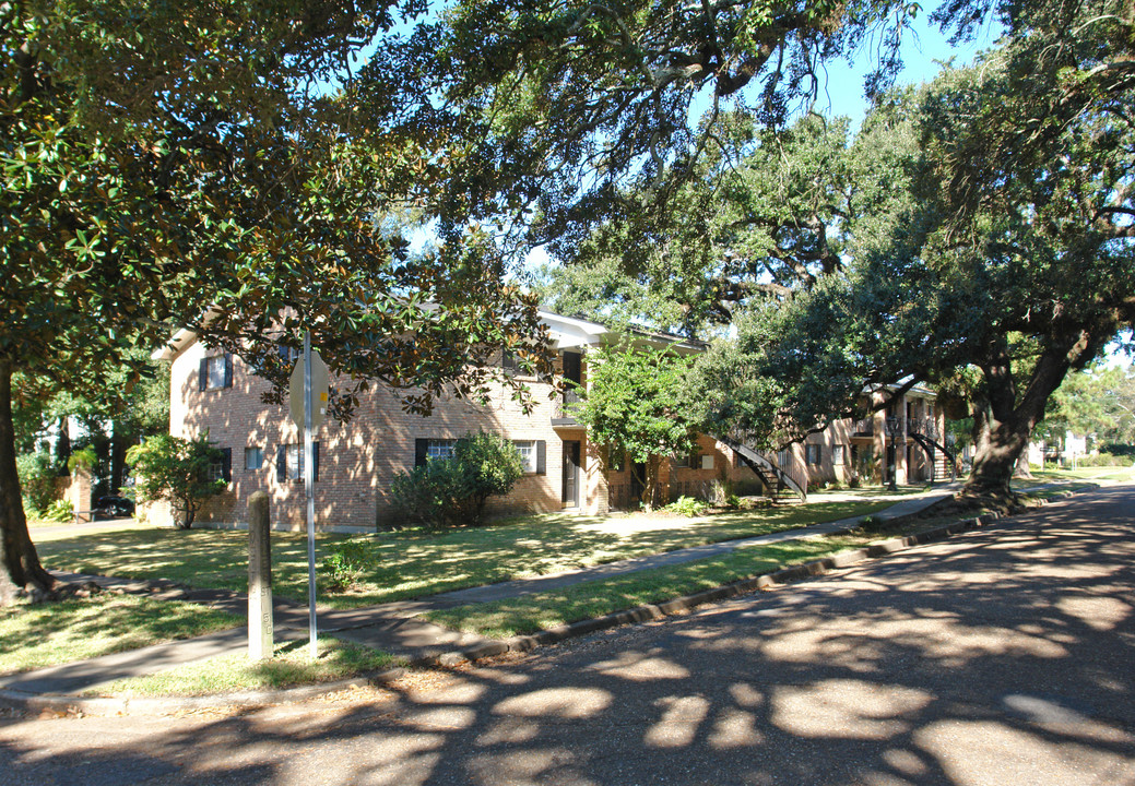 160 Charles St in Mobile, AL - Foto de edificio