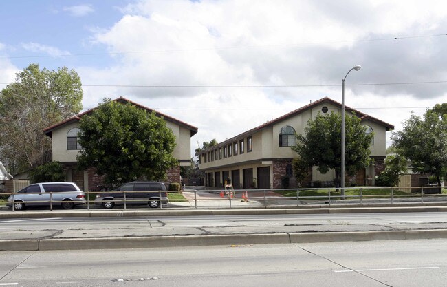 5018-5026 Rosemead Blvd in San Gabriel, CA - Foto de edificio - Building Photo