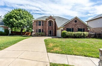 2208 Kingsley Dr in Mansfield, TX - Building Photo - Building Photo