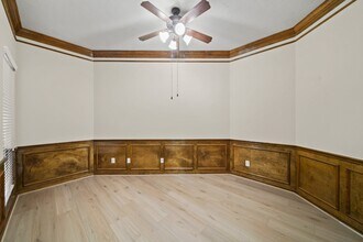 1915 Stable Stone Ln in Pearland, TX - Foto de edificio - Building Photo