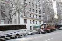 157 W 79th St in New York, NY - Foto de edificio - Building Photo