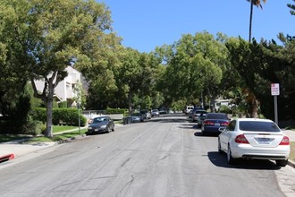 639 E Tujunga Ave in Burbank, CA - Building Photo - Other