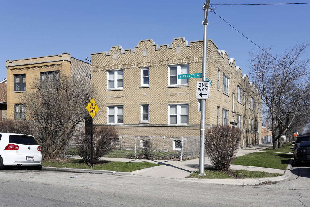 2734-2740 N Leclaire Ave in Chicago, IL - Building Photo