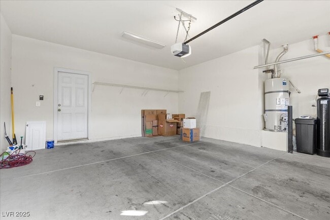 10902 Fintry Hills St