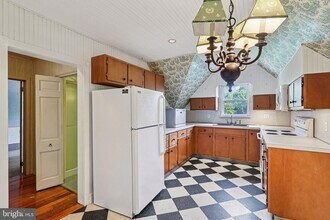 1420 Pennsylvania Ave in Berwyn, PA - Building Photo - Building Photo