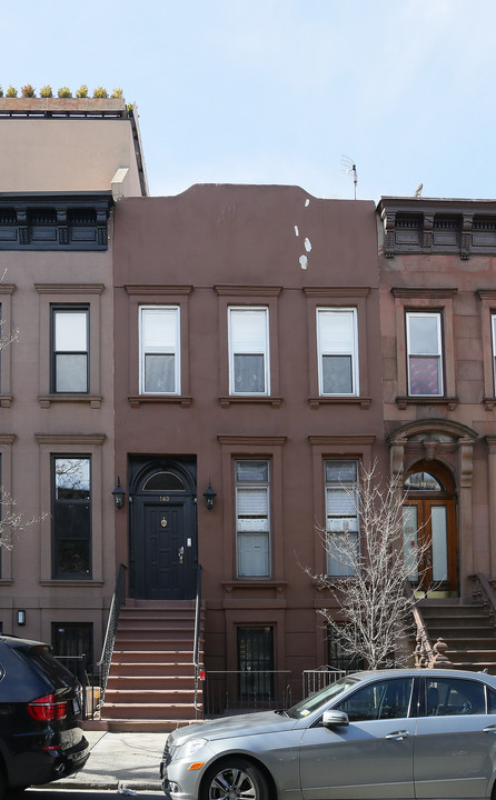 160 Saint Marks Ave in Brooklyn, NY - Building Photo