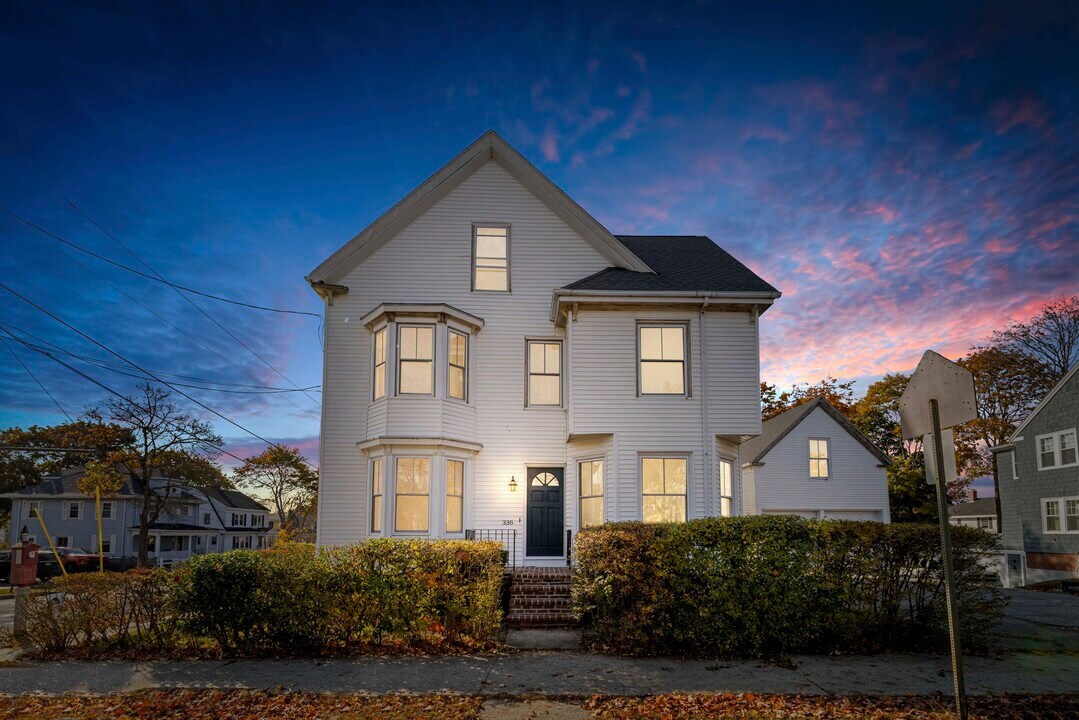 338 Stevens Avenue in Portland, ME - Building Photo