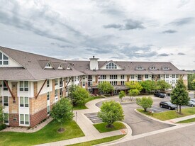 Cobblestone Square in St. Paul, MN - Building Photo