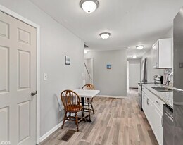 Room in Duplex on Jones Ave NW in Atlanta, GA - Building Photo