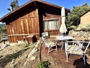 2105 Woodland Dr in Frazier Park, CA - Building Photo - Building Photo
