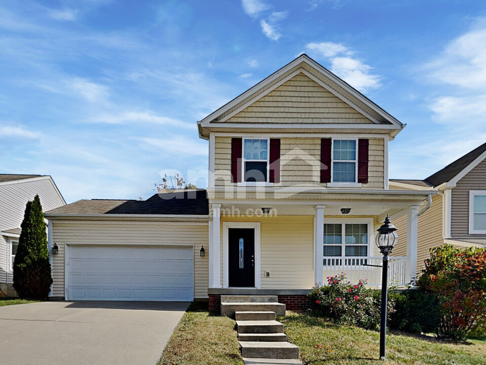 9766 Soaring Breezes in Union, KY - Building Photo