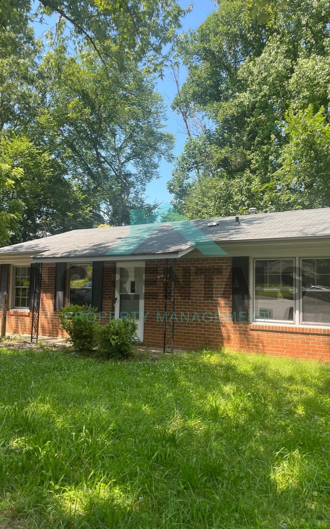 9 Preyer Ct in Greensboro, NC - Building Photo - Building Photo
