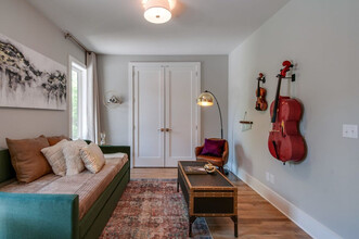 707 27th Ave N in Nashville, TN - Building Photo - Building Photo