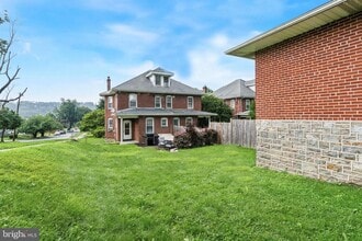 1200 Walnut St in Coatesville, PA - Building Photo - Building Photo