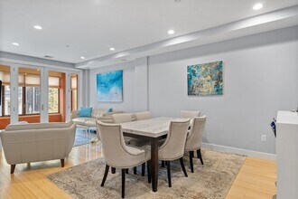 152 Old Colony Ave in Boston, MA - Building Photo - Building Photo