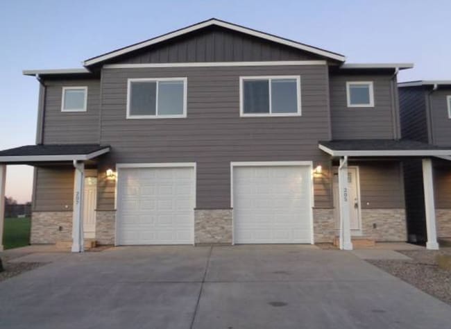 property at 205 'J' St