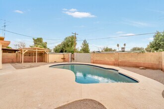 1113 E Bishop Dr in Tempe, AZ - Building Photo - Building Photo