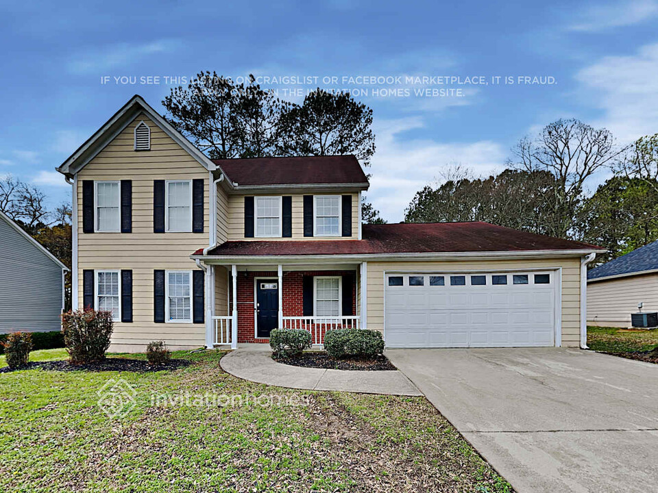 2826 Overlake Run in Powder Springs, GA - Building Photo