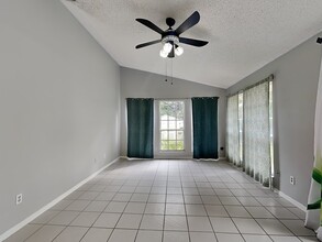 3448 Fox Hollow Dr in Orlando, FL - Foto de edificio - Building Photo