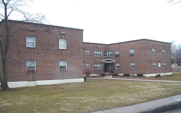 Winston Courts in Baltimore, MD - Foto de edificio - Building Photo