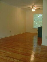 139 E Hill St, Unit #55 in Decatur, GA - Foto de edificio - Building Photo