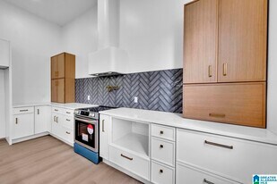 5009 2nd Ave N in Birmingham, AL - Building Photo