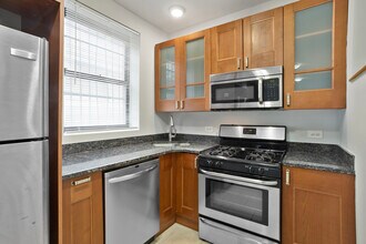 7530 N Seeley Ave in Chicago, IL - Building Photo - Building Photo