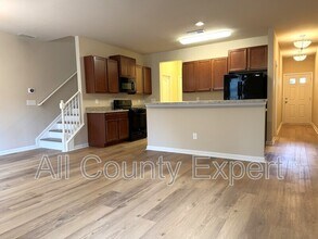 187 Townview Dr in Woodstock, GA - Building Photo - Building Photo