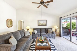 3013 Sungold Dr in Las Vegas, NV - Building Photo - Building Photo