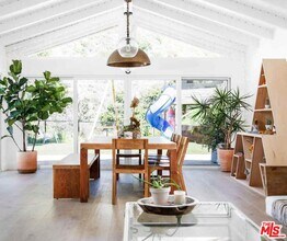 30606 La Sonora Dr in Malibu, CA - Building Photo - Building Photo