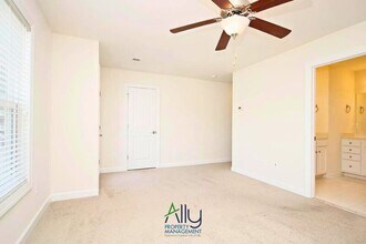 1610 Kempton Pl in Charlottesville, VA - Building Photo - Building Photo