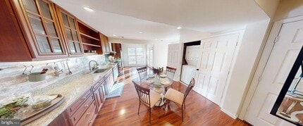 20430 Herring Pond Terrace in Sterling, VA - Building Photo - Building Photo