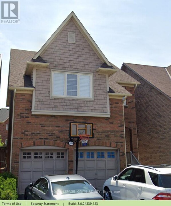 4816 Glasshill Grove in Mississauga, ON - Building Photo