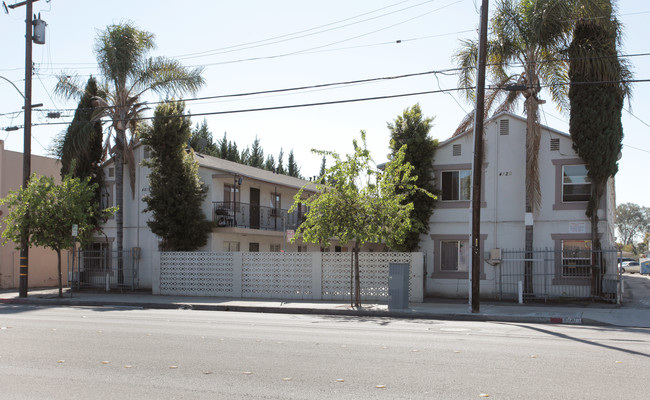 4820-4828 Florence Ave in Bell, CA - Building Photo - Building Photo