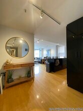 390 Commonwealth Ave in Boston, MA - Building Photo - Building Photo