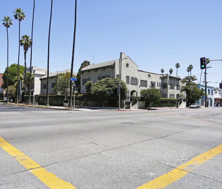 550 S St Andrews Pl in Los Angeles, CA - Building Photo